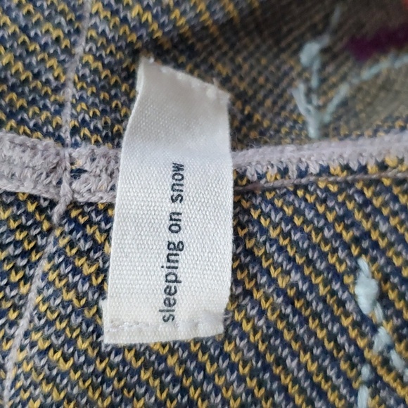 Sleeping on snow anthropologie grey floral fringed open front cardigan - Picture 5 of 9